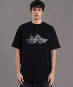 Alternative view of 09 Shadow Essential Tee